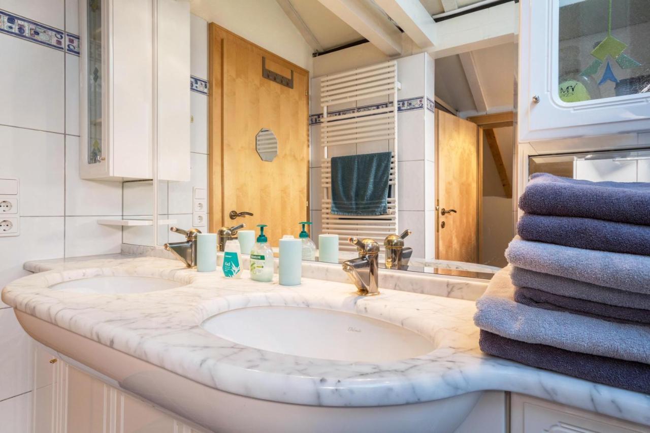 Luxurioeses Penthouse-Appartement Höchst Екстериор снимка